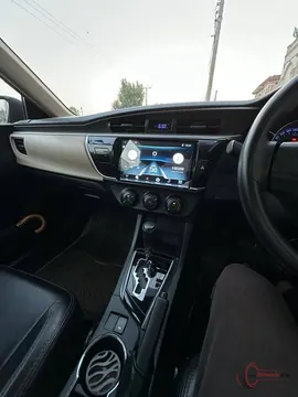 2017 Toyota Corolla GLi 1.3 photo 3
