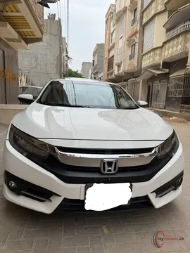 2020 Honda Civic Oriel photo 1