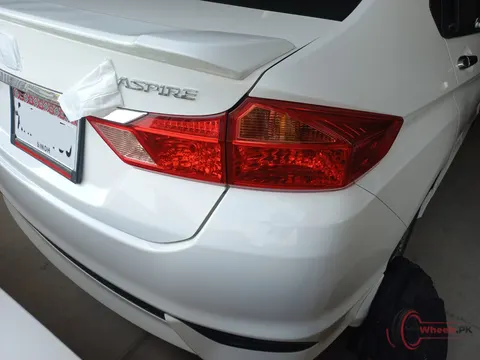 2022 Honda City photo 3