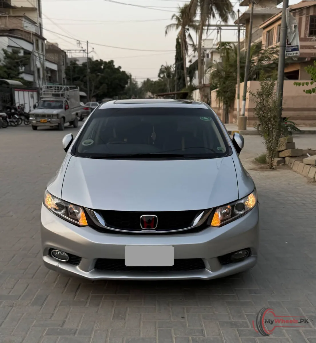 2015 Honda Civic Oriel