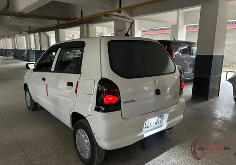 2005 Suzuki Alto VXR photo 2