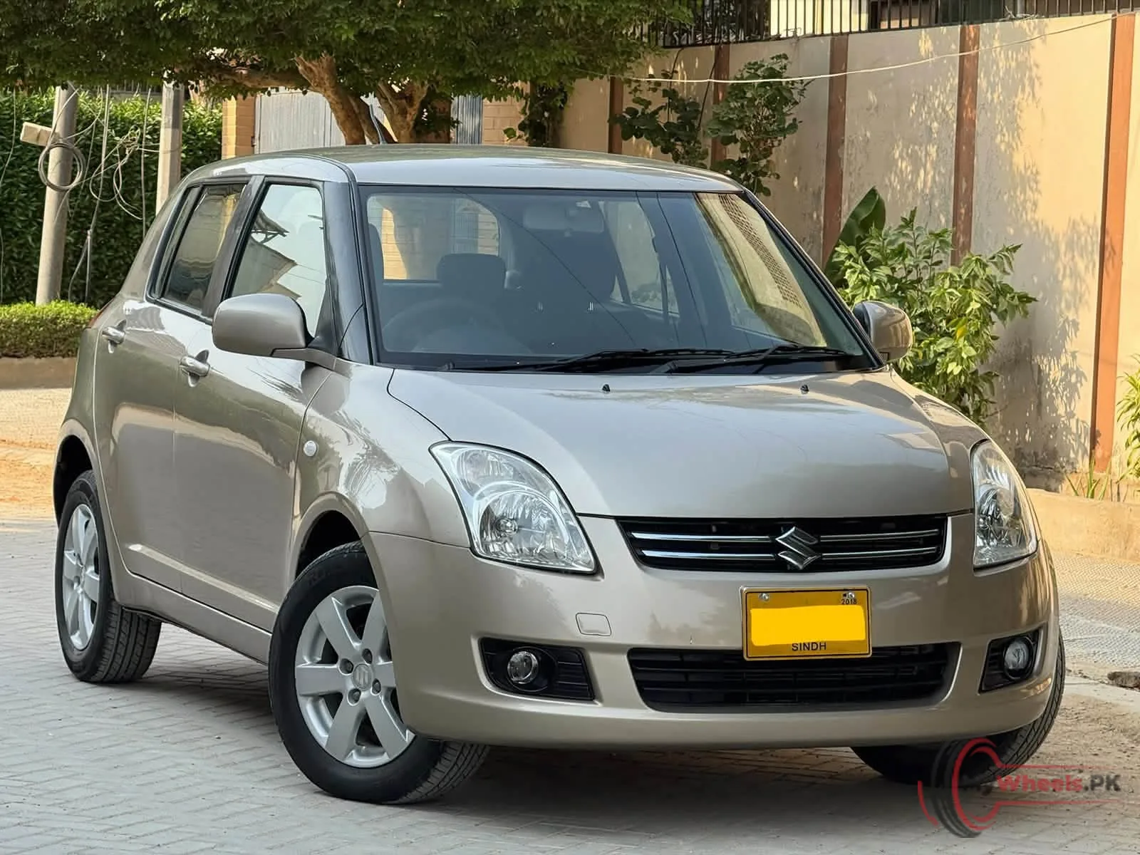 2018 Suzuki Swift DLX 1,3
