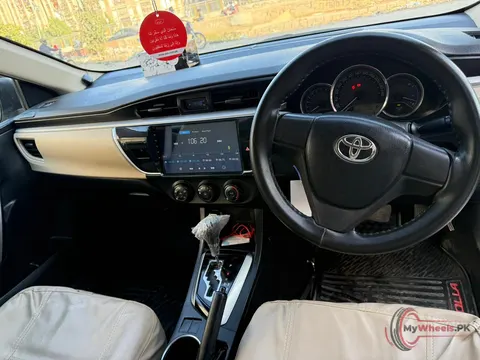 2017 Toyota Corolla GLI AUTOMATIC 1.3 VVTi photo 6
