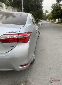 2017 Toyota Corolla GLI AUTOMATIC 1.3 VVTi photo 1