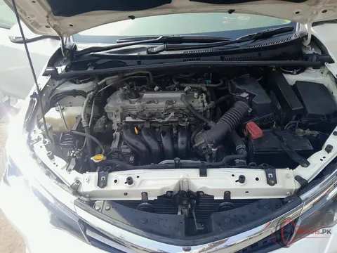 2019 Toyota Corolla ALTIS 1.6 photo 3