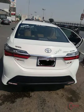 2019 Toyota Corolla ALTIS 1.6 photo 4