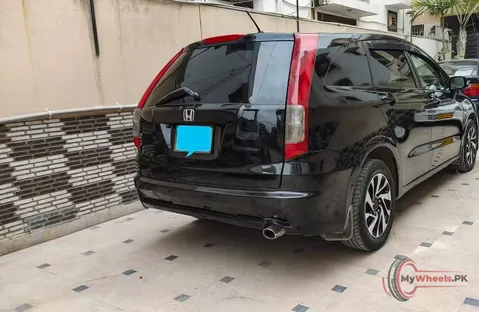 2007 Honda STREAM photo 2
