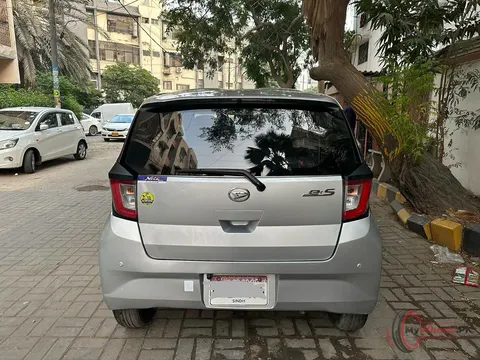 2021 Daihatsu Mira photo 2
