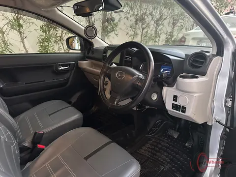 2021 Daihatsu Mira photo 3