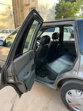 2011 Suzuki Cultus VXR photo 6