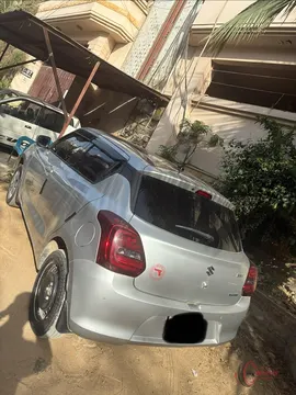 2020 Suzuki Swift photo 7