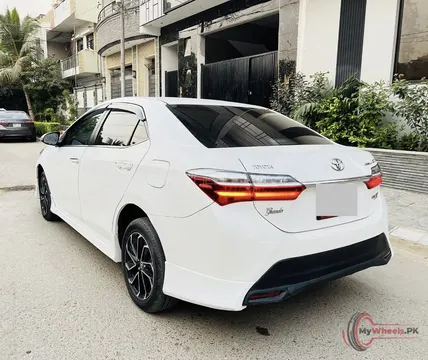 2025 Toyota Corolla ALTIS GRANDE X CVT 1.8 BLACK INTERIOR photo 5