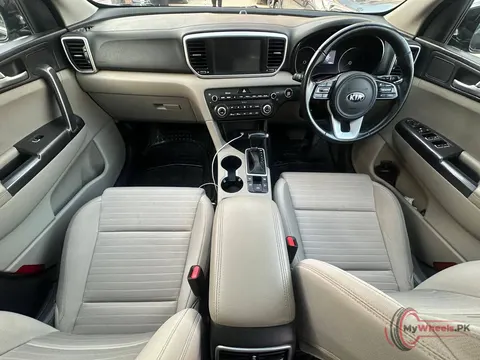 2021 KIA Sportage FWD photo 7