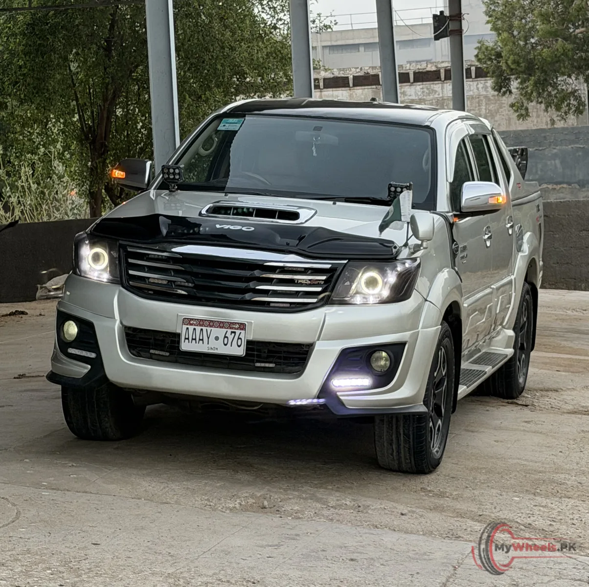 2013 Toyota HILUX 4X4 DOUBLE CAB 3.0 L