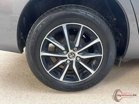 2020 Toyota Yaris ATIV CVT 1.3 photo 6