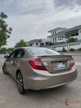 2013 Honda Civic Oriel photo 8