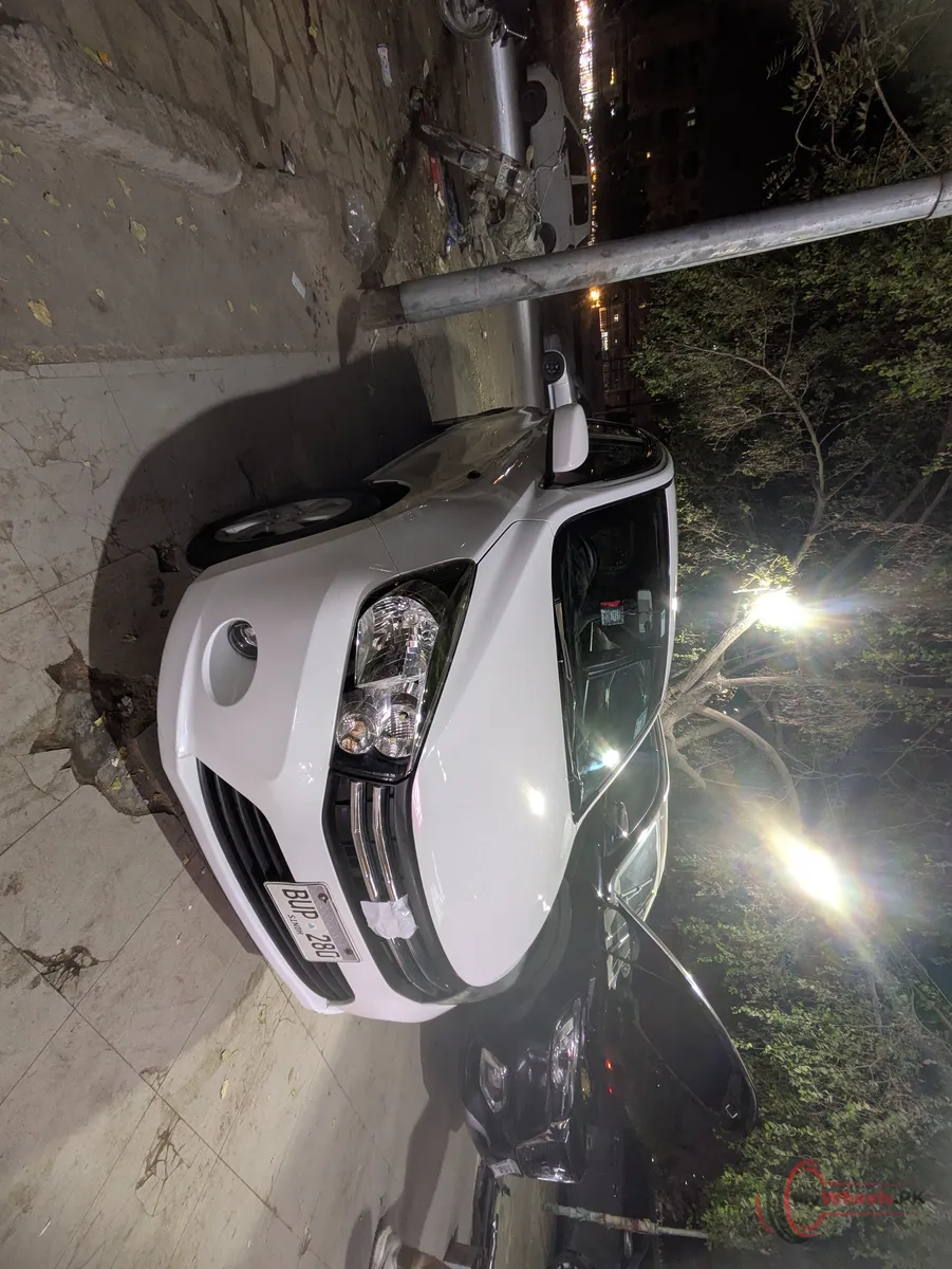 2021 Suzuki Cultus VXL main vehicle photo
