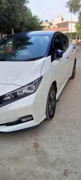 2022 Nissan LEAF X V SELECTON photo 5