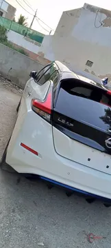 2022 Nissan LEAF X V SELECTON photo 7