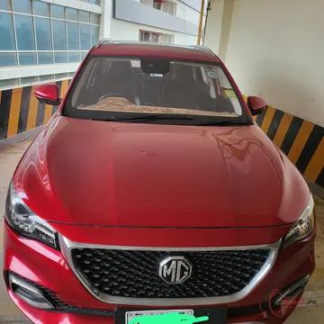2021 MG HS 2.0T AWD photo 4
