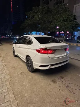 2024 Honda City photo 4