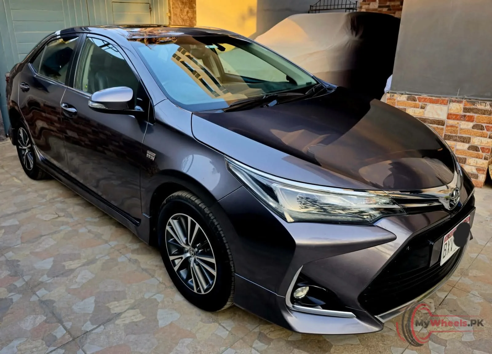 2022 Toyota Corolla main vehicle photo
