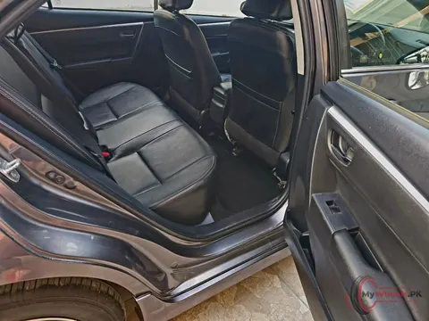 2022 Toyota Corolla photo 6