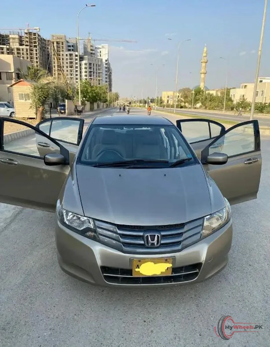 2013 Honda City 1.3 Manual main vehicle photo