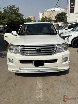 2012 Toyota LAND CRUISER ZX photo 1