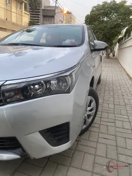 2017 Toyota Corolla GLI AUTOMATIC 1.3 VVTi photo 3