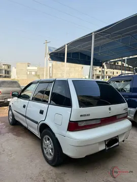 2004 Suzuki Cultus VXR photo 3