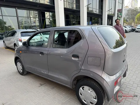 2022 Suzuki Alto VXR photo 5