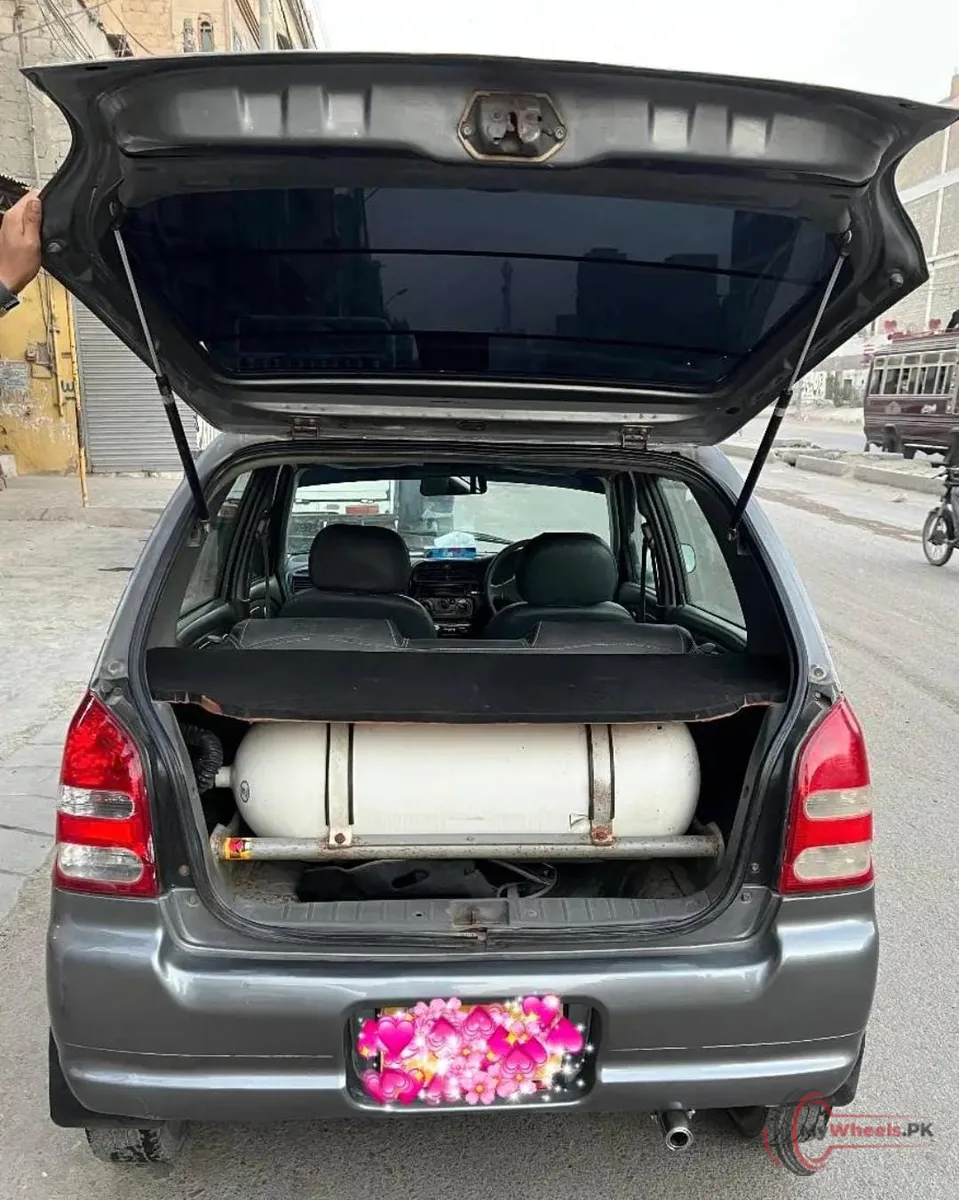 2010 Suzuki Alto VXR main vehicle photo