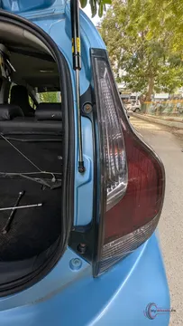 2015 Toyota Aqua photo 8
