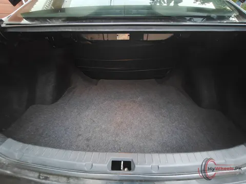 2011 Toyota Corolla XLI photo 14
