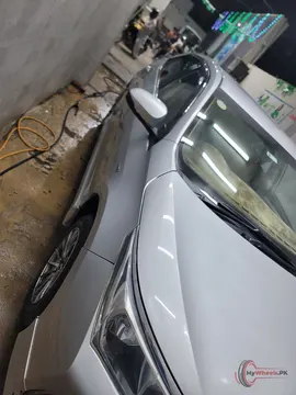 2019 Toyota Corolla GLi 1.3 photo 11