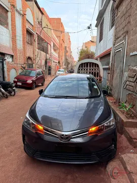 2018 Toyota Corolla GLi 1.3 photo 4