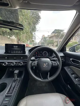 2022 Honda Civic Oriel photo 12