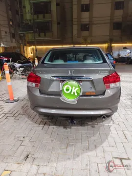 2014 Honda City photo 2
