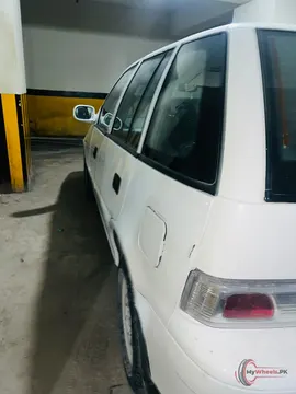 2015 Suzuki Cultus EURO II photo 3