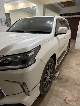 2020 LEXUS LX LX570 photo 2