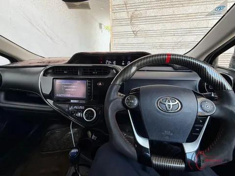 2021 Toyota Aqua photo 3