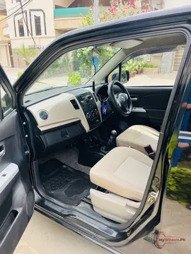 2016 Suzuki Wagon R VXL photo 3