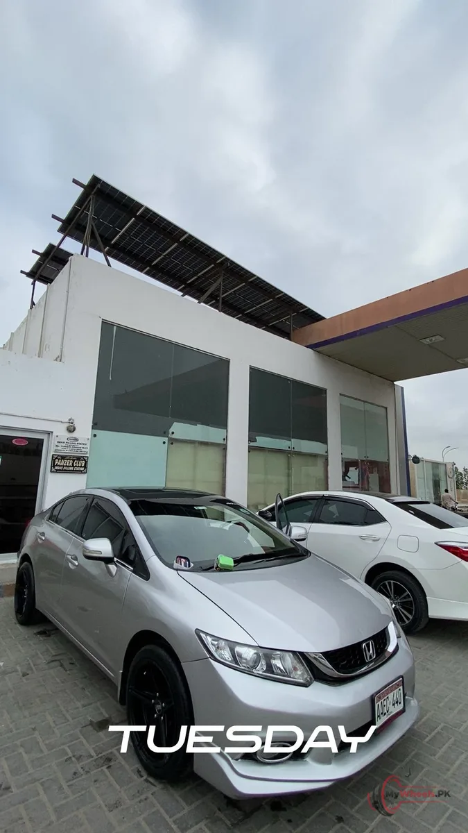2014 Honda Civic Oriel main vehicle photo