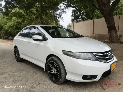2016 Honda City 1.3 Automatic photo 3