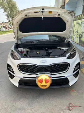 2024 KIA Sportage AWD photo 3