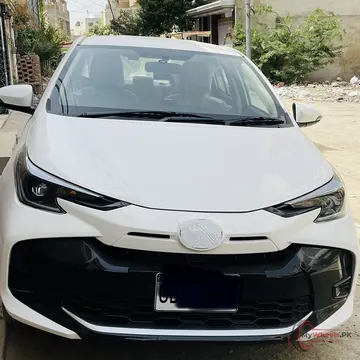 2025 Toyota Yaris GLI CVT 1.3