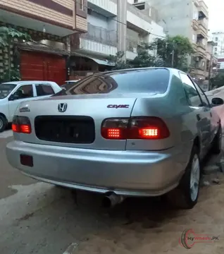 1995 Honda Civic photo 4