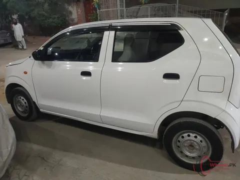 2025 Suzuki Alto photo 4