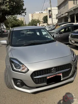 2025 Suzuki Swift GLX CVT